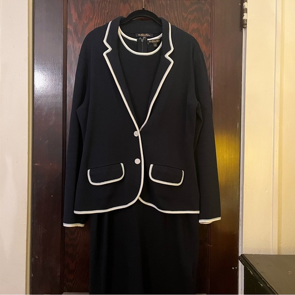 Brooks Brothers Other - Brooks Brothers Navy Knit Suit Sheath Dress Jacket sz Large